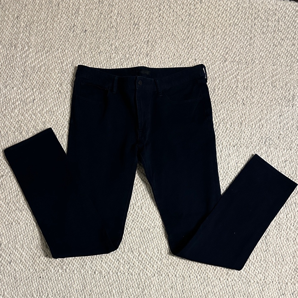 Uniqlo Men's Dark Navy Blue Pants